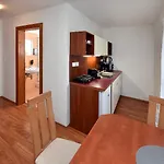 Aplend Magnolia Apartahotel
