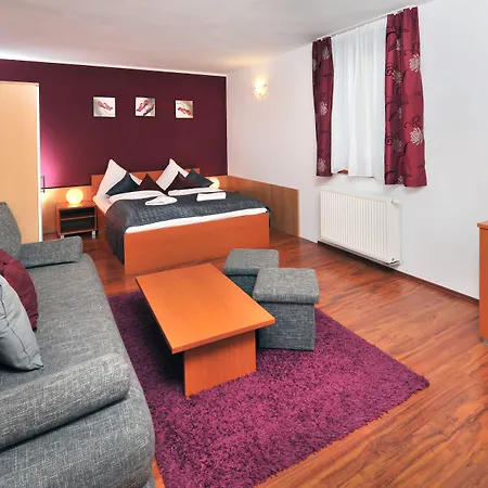 Aplend Magnolia Apartmanhotel