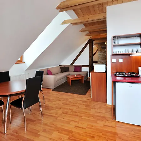 Aplend Magnolia Lägenhetshotell 3*