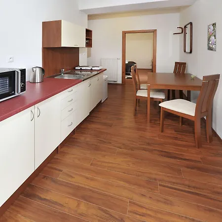 Apartmanhotel Aplend Magnolia Tátralomnic