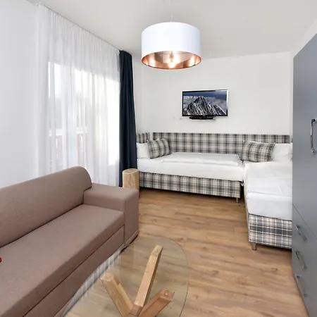 Aplend Magnolia Aparthotel