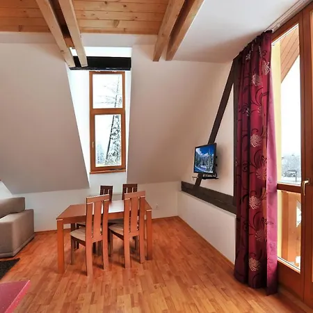 Apartmanhotel Aplend Magnolia Tátralomnic